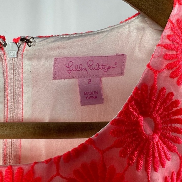 Lilly Pulitzer Pinwheel Pearl Shift Dress in Fiesta Pink Size 2 - Picture 5 of 8